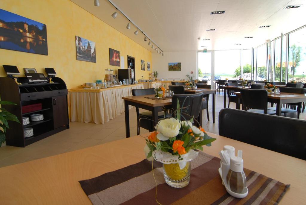 Hotel Frankenhoehe Aurach Dış mekan fotoğraf